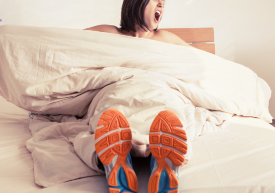 Sport & sommeil: les mauvaises habitudes à bannir pour mieux récupérer